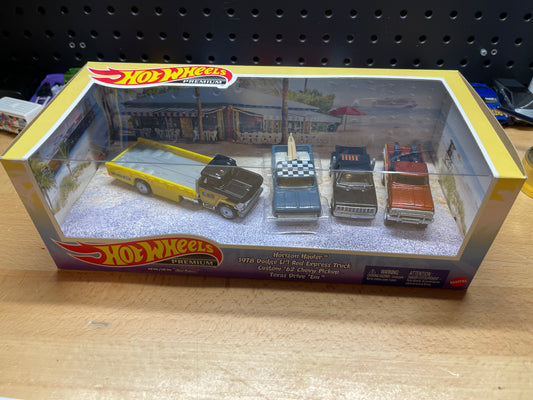 Hot Wheels Premium Horizon Hauler