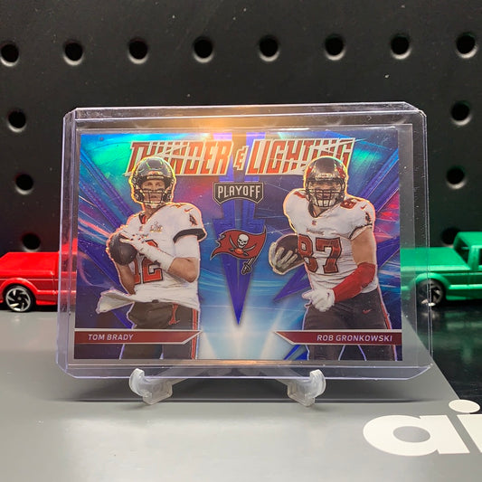 2021 Playoff Tom Brady Rob Gronkowski Thunder & Lightning Blue Prizm #TL-4 L883