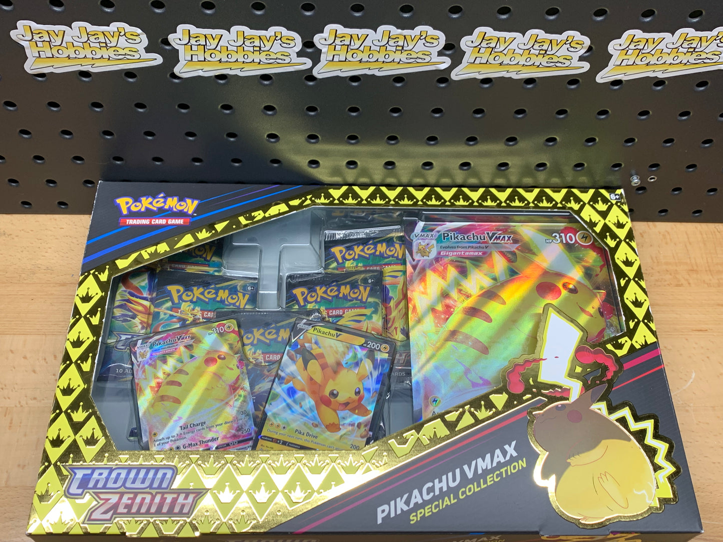 Pokemon Crown Zenith Pikachu VMAX Box Set - Brand New Sealed