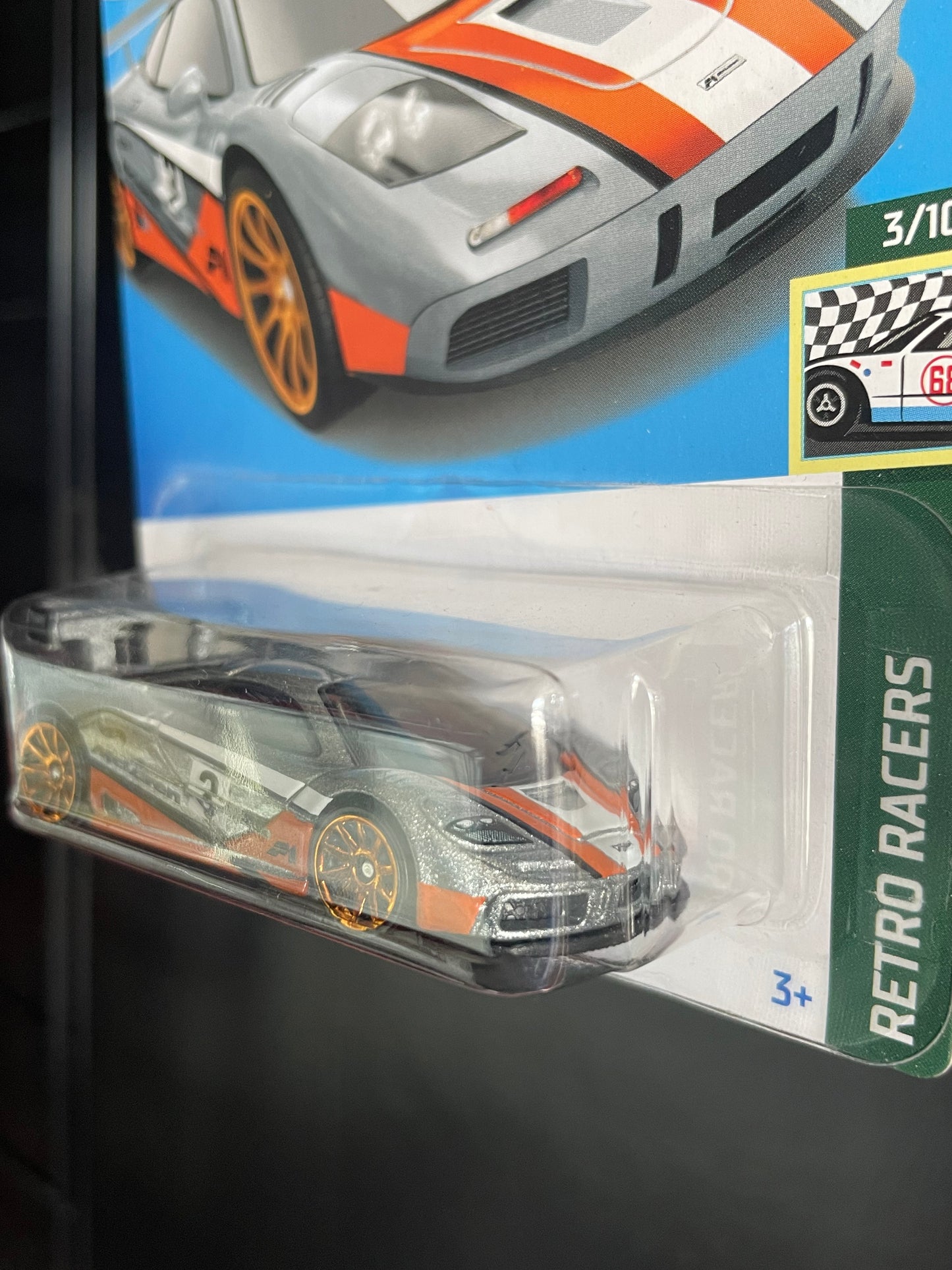 Hotwheels McLaren F1 GTR Retro Racers