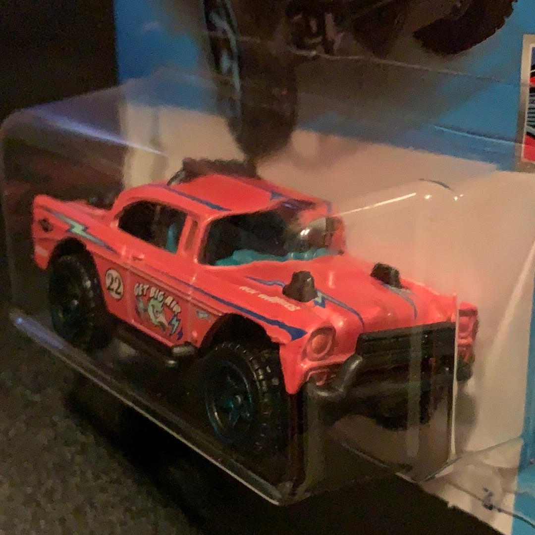 Hot Wheels Big-Air Bel-Air Pink #112 112/250 2022 Chevy Bel Air 5/5